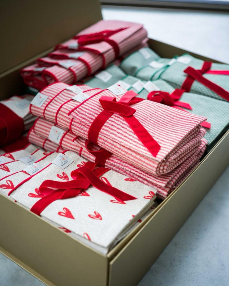 Christmas Classic Sets